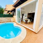 Casa De Acuario بيت للعطل كوراليهو
