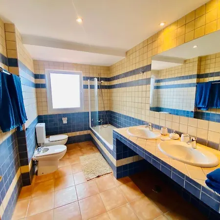 Casa De Acuario Corralejo