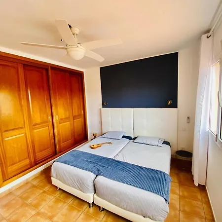 Casa De Acuario * Коральео